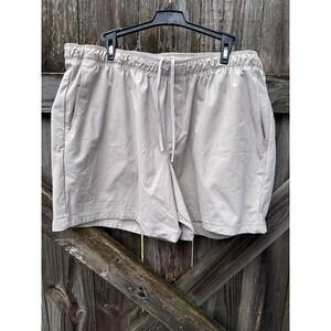Fabletics The One Short Tan Khaki Athletic Gym Running XXL SO2500540-6581-16400